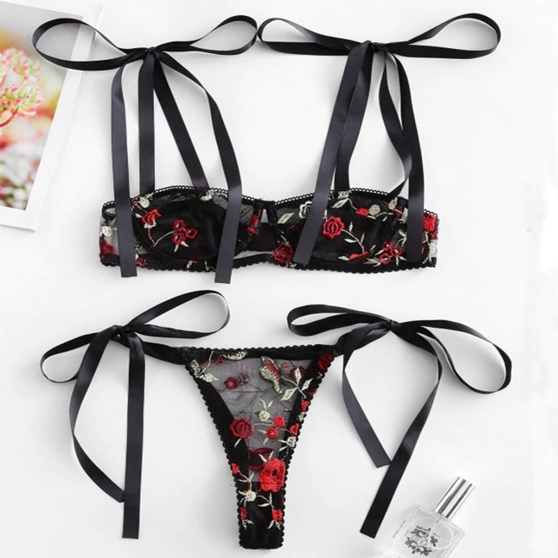 Black Women's Set of Bra and Panty