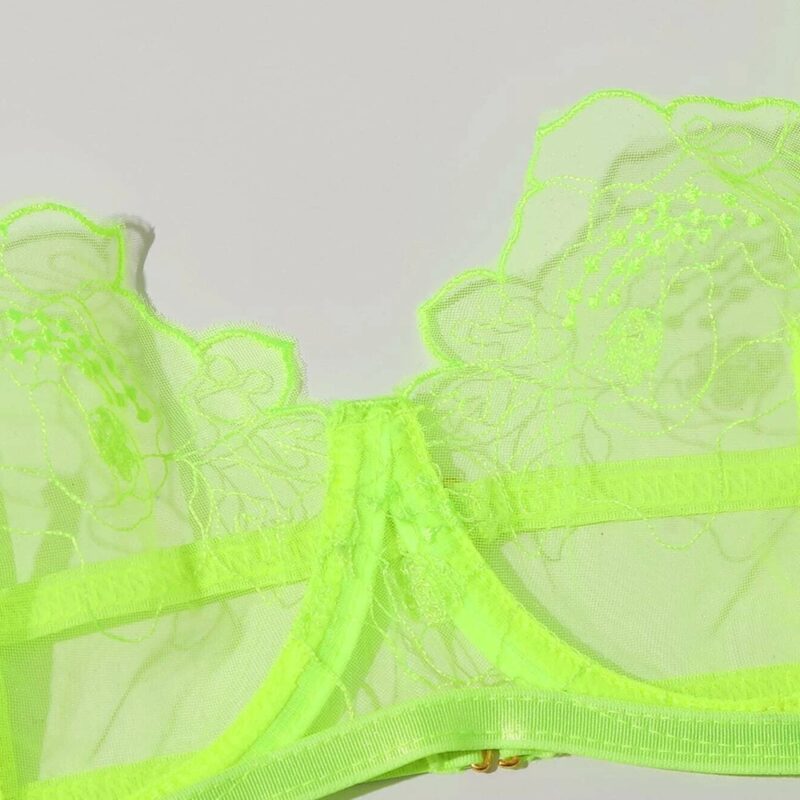 Lace Women's Lingerie Set in Green Color - Image 3