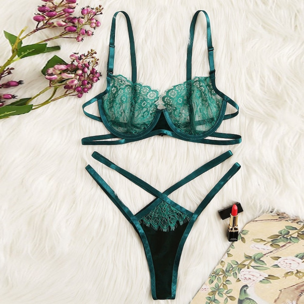 Set of Lace Women's Bra and Panty in Green